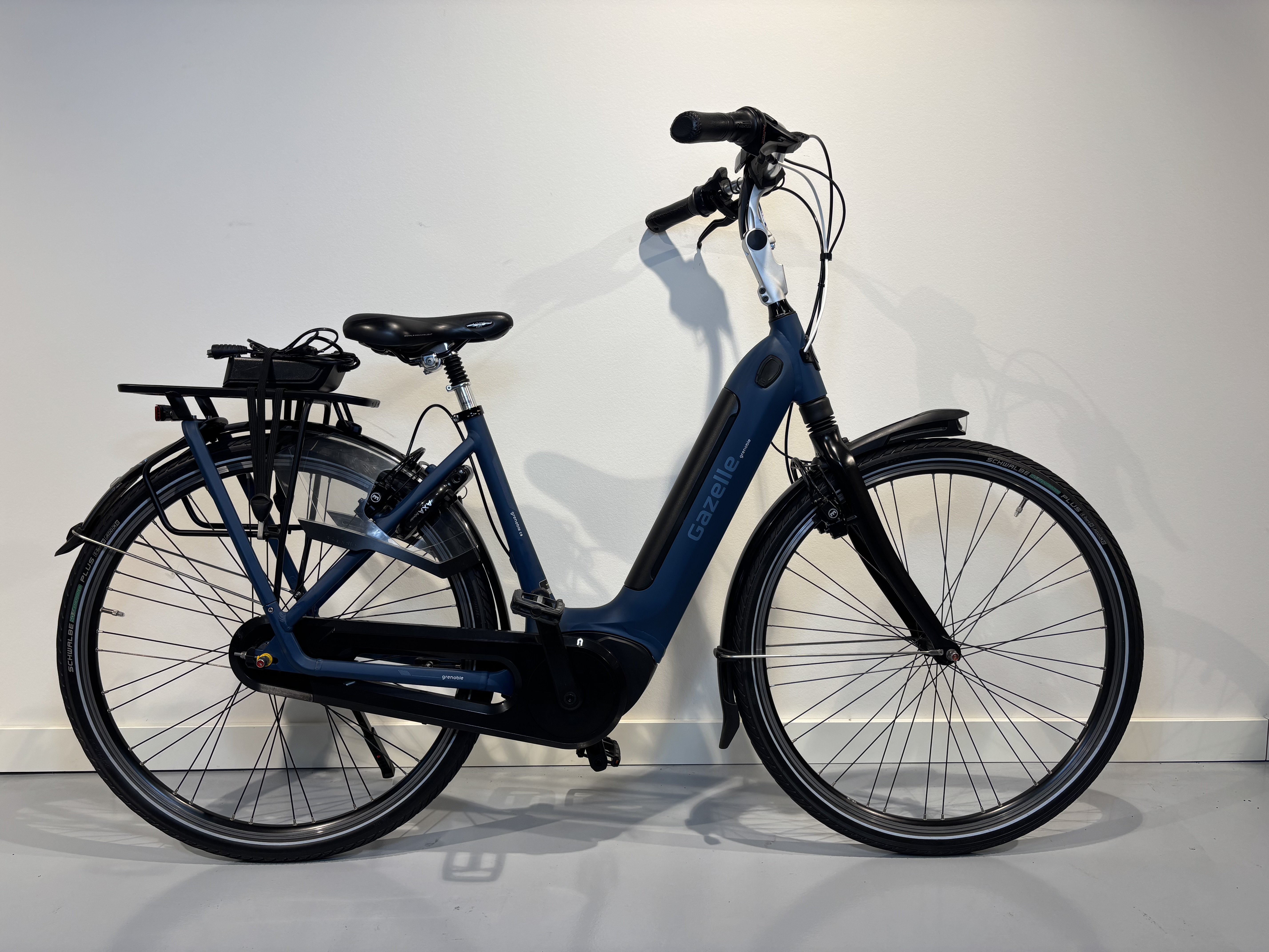 Gazelle Grenoble C8 Mat blauw