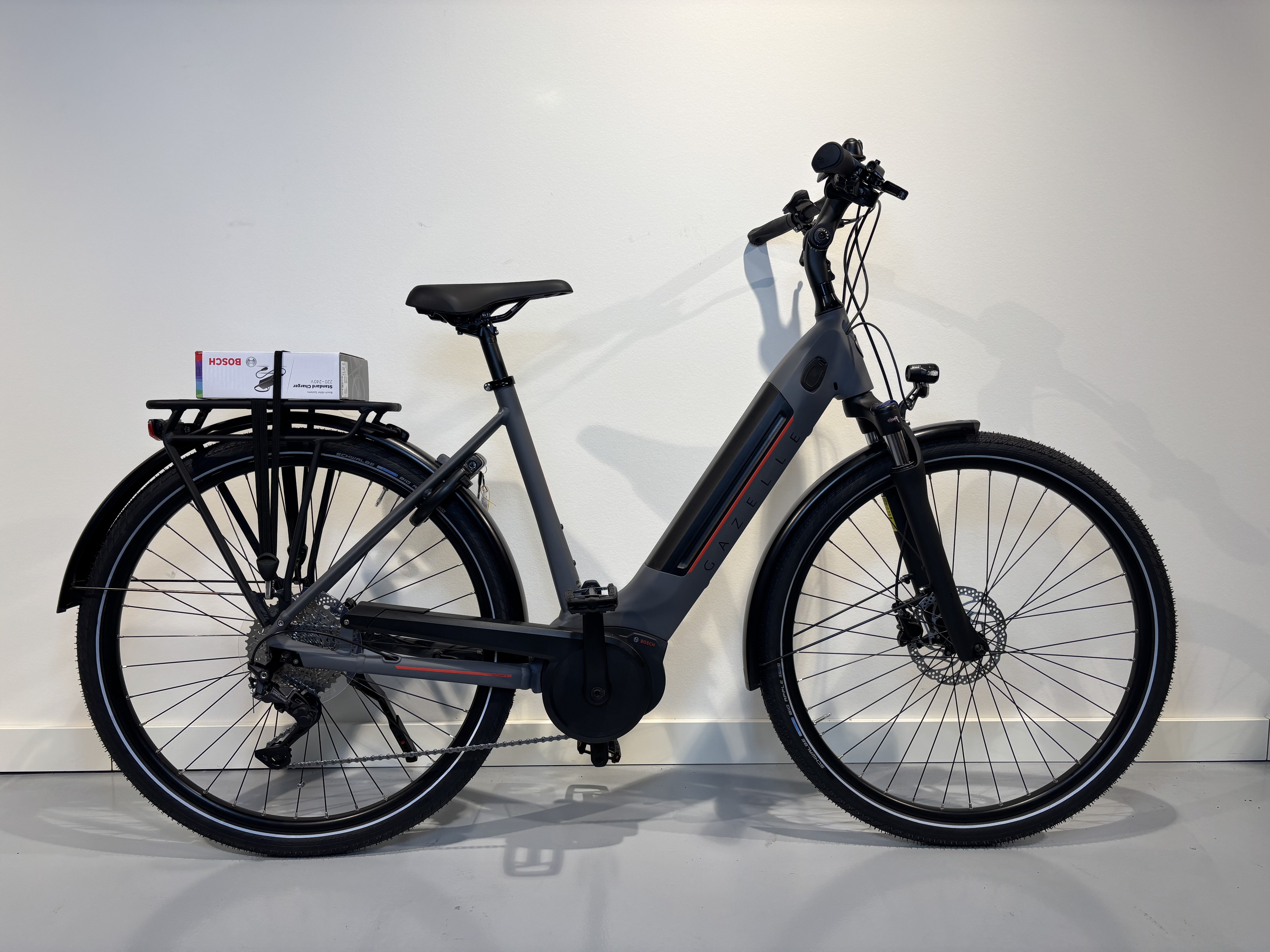 Gazelle Ultimate T10 HMB 02