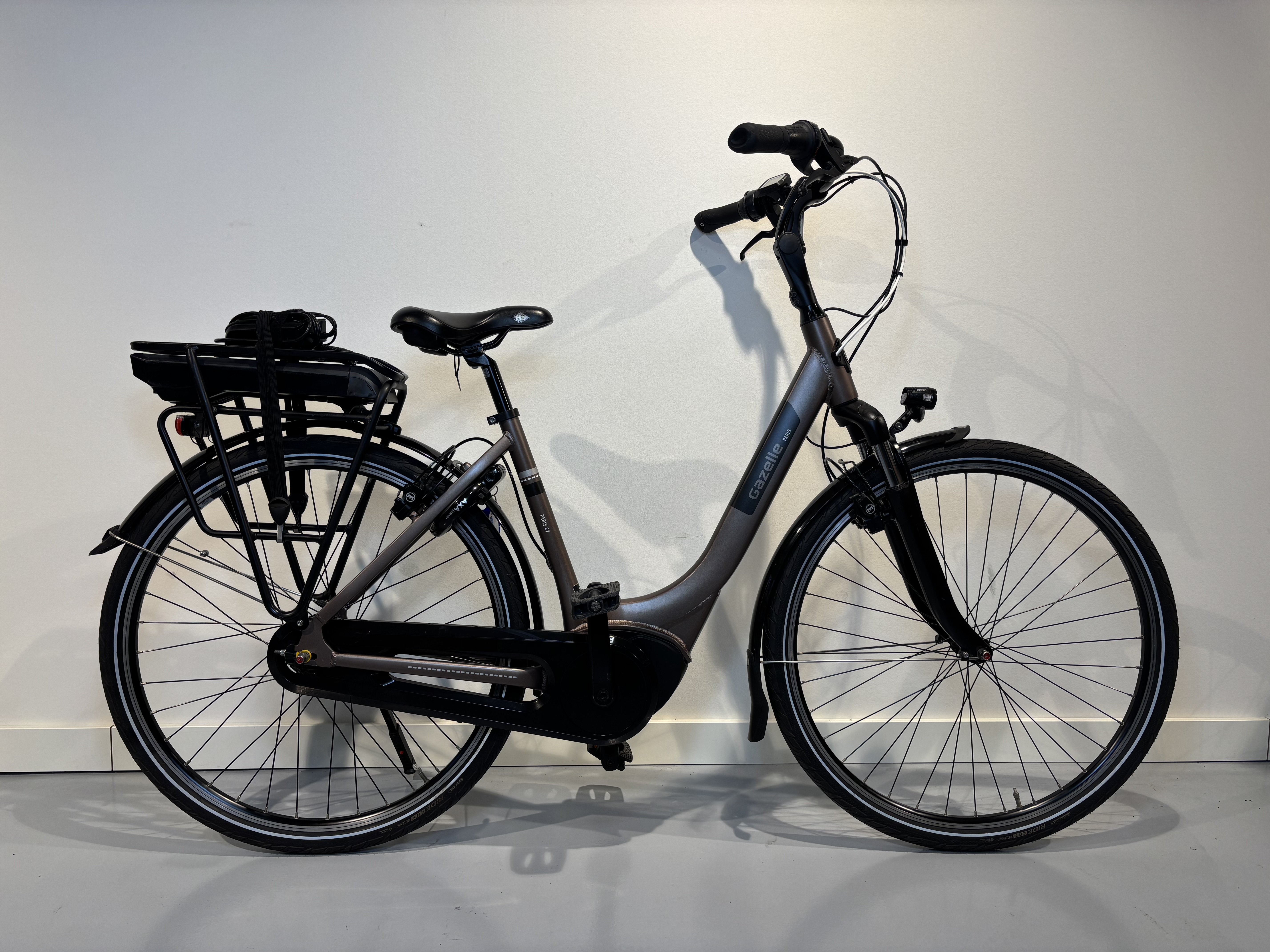 Gazelle Paris C7 HMB Sienna